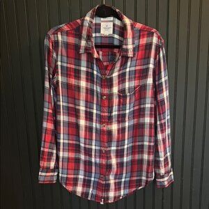 American Eagle Outfitters Red and Blue Casual Button Down Shirt